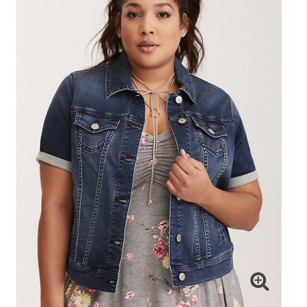 Torrid trucker jacket size 2